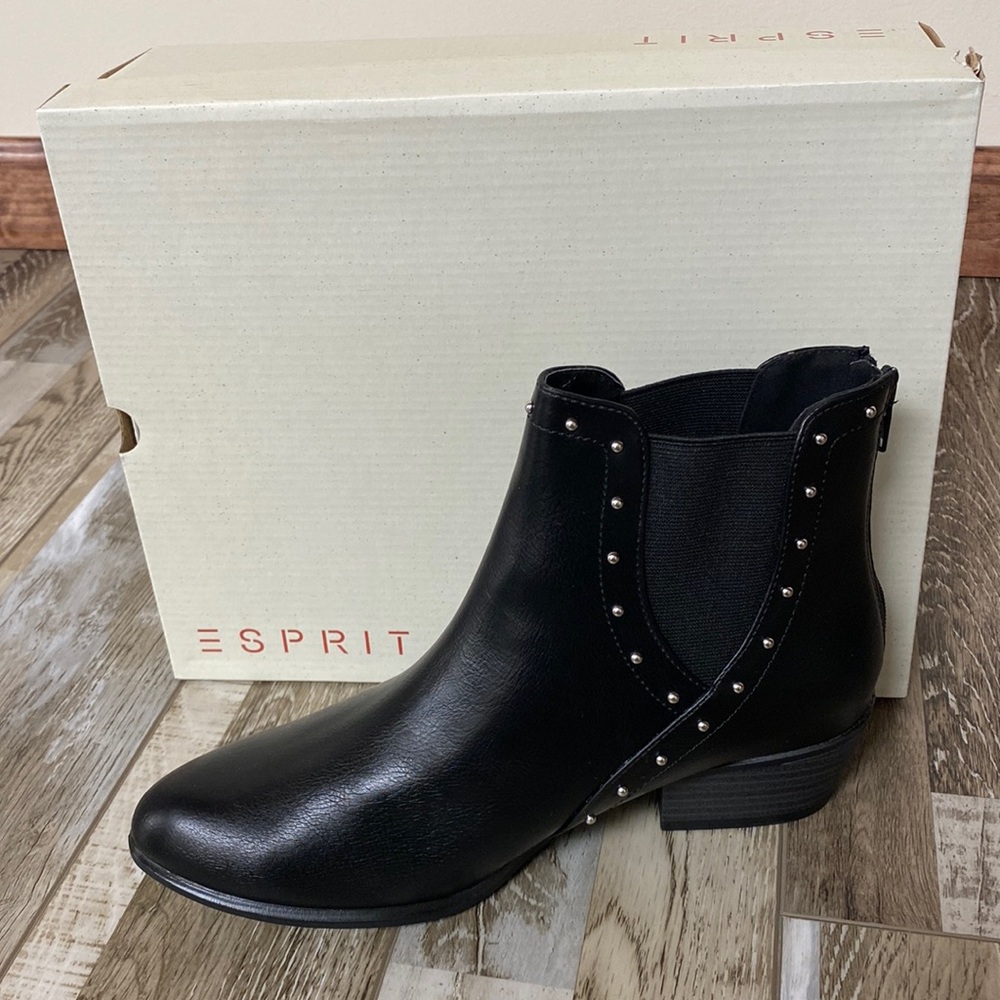 ❤️ESPRIT BOOTIES
